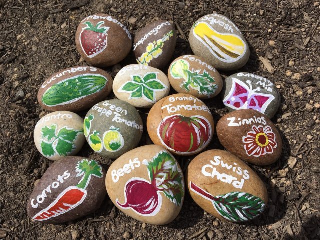 Etiquetas de piedra para verduras