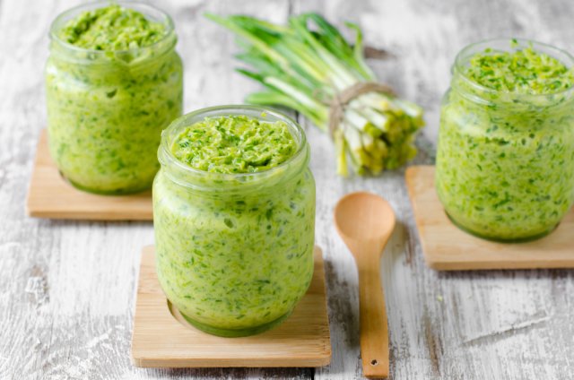 salsa de ajo silvestre